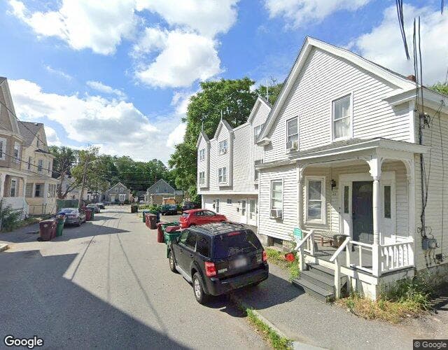 Street view of 44 Clare St