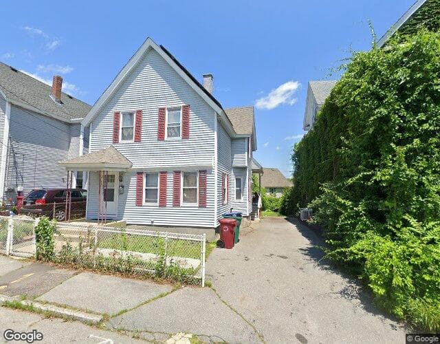 Street view of 7 Dracut St